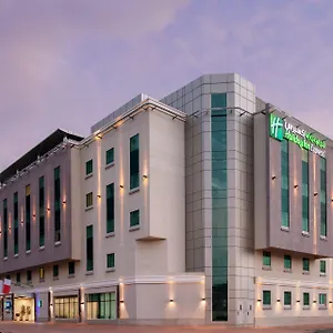 https://holiday-inn-express-dubai-safa-park.sharjah-hotels.com