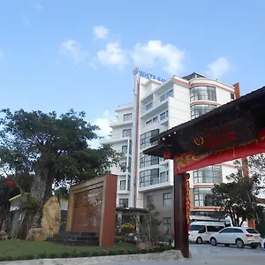 https://white-sand-cam-ranh-hotel.nhatrangbesthotels.com
